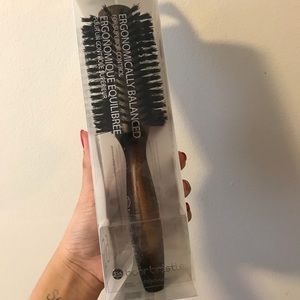 New Boar Bristle Round Brush by Tiri International